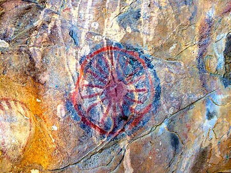 ไฟล์:Pictographs at Painted Rock4.jpg