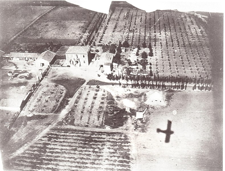 File:PikiWiki Israel 78365 photo flight over degania 1918.jpg