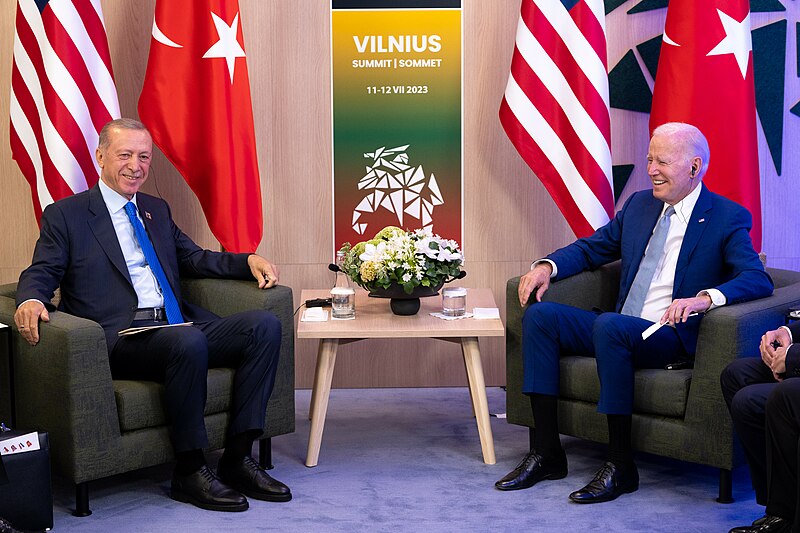 File:President Biden met with President Erdoğan of Türkiye at the sidelines of the 2023 NATO Summit.jpg