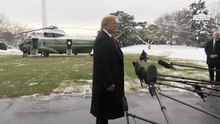 Soubor: Prezident Trump vydává prohlášení při odletu 14. ledna 2019.webm