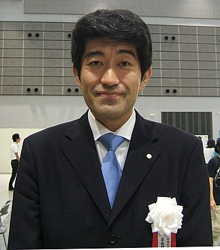 <span class="mw-page-title-main">Toshiyuki Moriuchi</span> Japanese shogi player and chess player