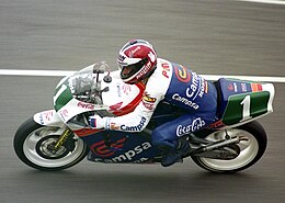 Sito Pons 1989 Japanese GP.jpg
