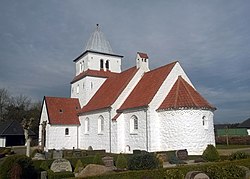 Skjoldbjerg Kirke 2016.jpg