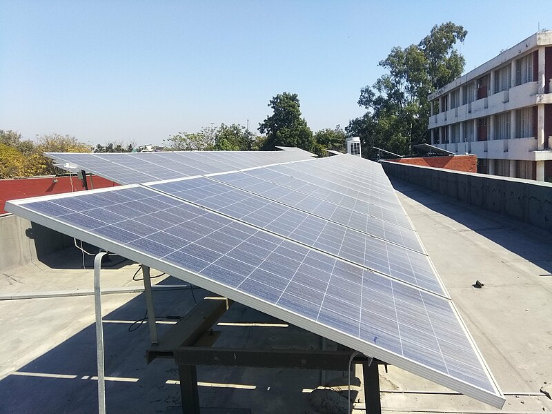 File:Solar power plant chandigarh.jpg