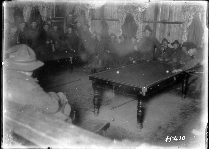 File:Soldiers playing billiards inside the YMCA hut in France (21628671312).jpg