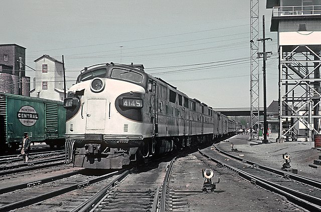 The Royal Palm at Danville, KY station on April 11, 1963.