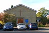 St Bernadette RC Gereja, Tilgate, Crawley (oktober 2011).jpg
