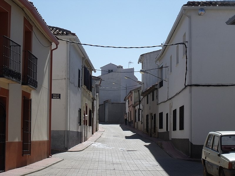 File:Sta Cruz Cáñamos d.jpg