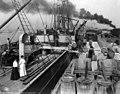 Steamer loading resin, Gulfport, MS 1906 cph.3b18580.jpg