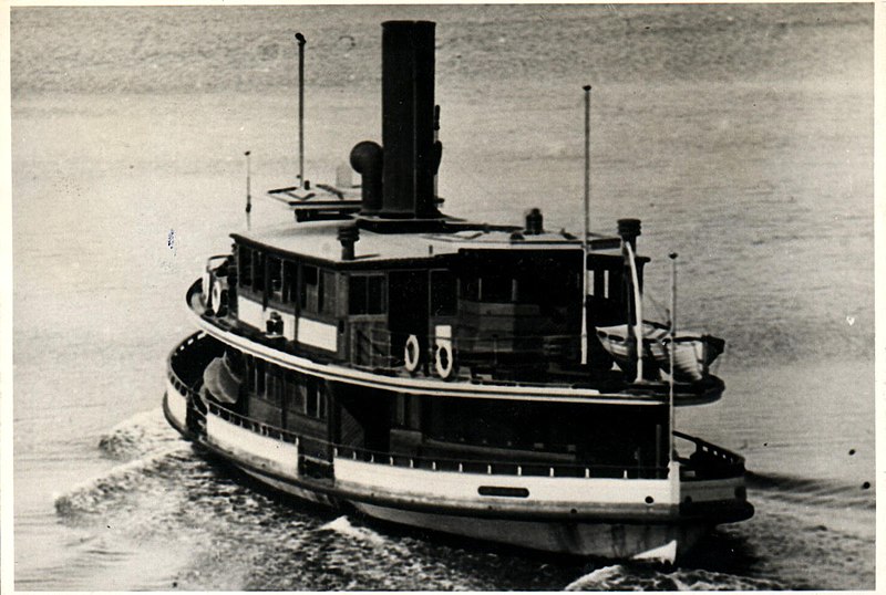 File:Sydney Ferry LADY SCOTT as a steamer on Lane Cove River 1920s.jpg