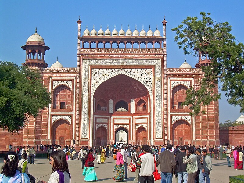 File:Taj Mahal gateway.jpg