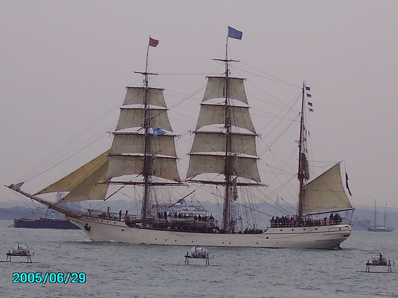 File:Tallship Portsmouth 2005.JPG