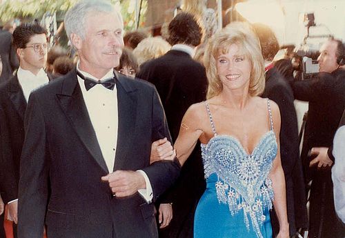 第62回アカデミー賞授賞式に出席するテッド・ターナーとジェーン・フォンダ（1990年3月26日、ロサンゼルス）Wikipediaより