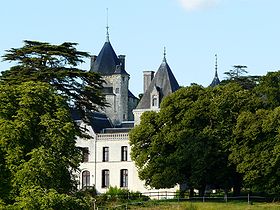 Ternay château (1).JPG