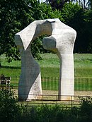 The Arch by Henry Moore, Kensington Gardens.JPG