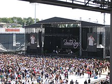 The Beach Boys Concert 2010.jpg