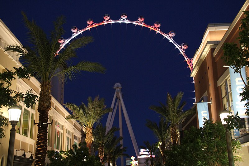 File:The High Roller - View From The Linq 2.jpg