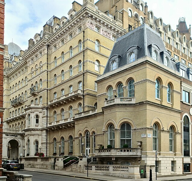 File:The Langham London.jpg