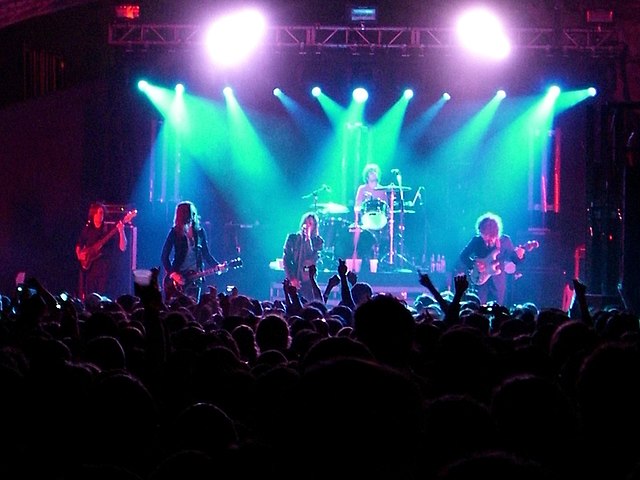 The Strokes in concert, 2006