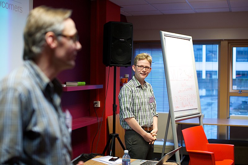 File:Tim Moritz Hector talked about the Teahouse, a friendly space for Wikipedia newcomers, at the Wikimedia Nederland Conferentie 2013 (10642985206).jpg