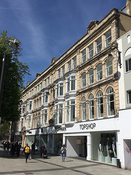 File:Topshop, Queen Street, Cardiff.jpg