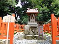 豊中稲荷神社境内にある松尾神社