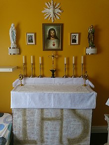 Home altar - Wikipedia