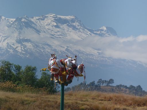 Voladores de Papantla en Cholula, Puebla, Pue. 16