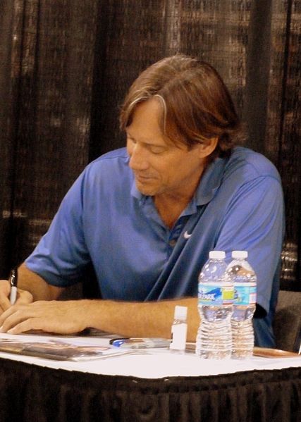 File:WW Philadelphia 2013 - Kevin Sorbo 06 (9028185157).jpg