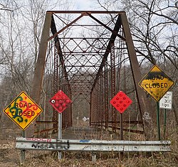 SW 2.jpg-dan Waltmire Bridge (Mackinaw daryosi)