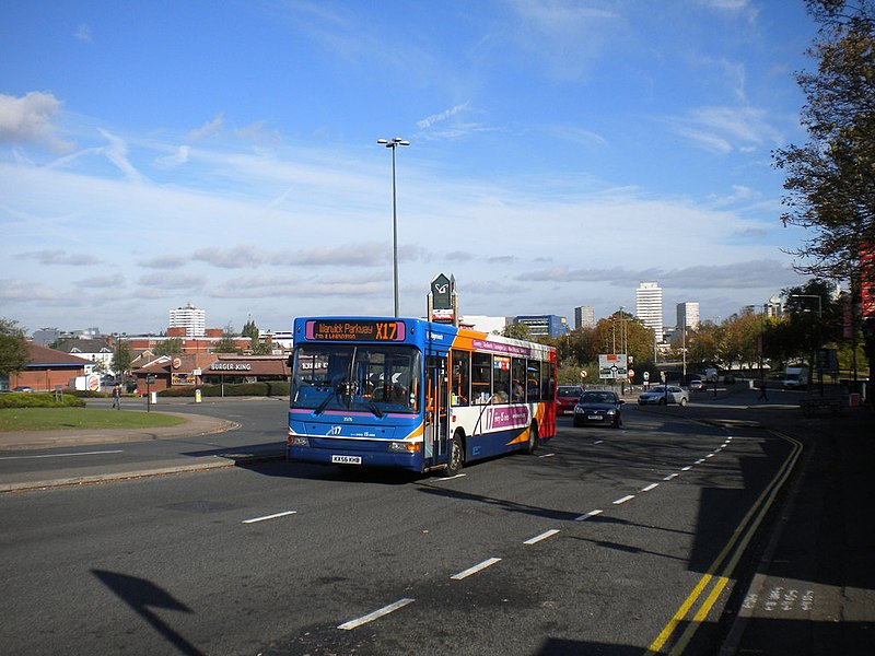 File:Warwick bus on Warwick Road - geograph.org.uk - 3012652.jpg