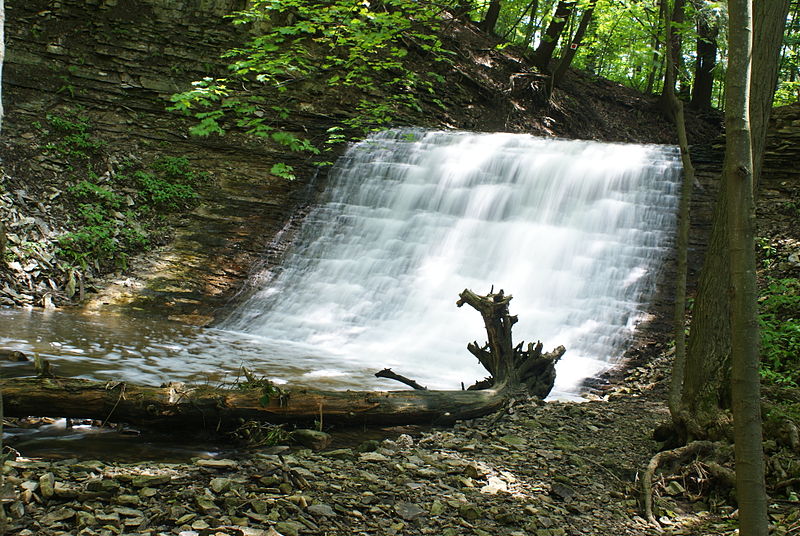 File:Washboard Falls (Close-Up).JPG