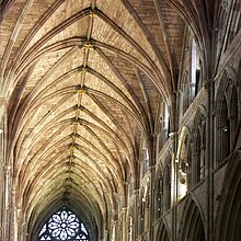 Pointed arches form the rib vaults of Worcester Cathedral (1084-1504) Worcester cathedral 010.JPG