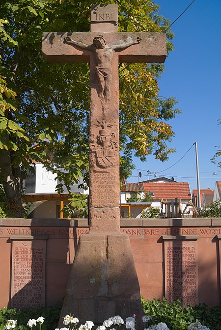 Worms Weinsheim Gedächtniskreuz