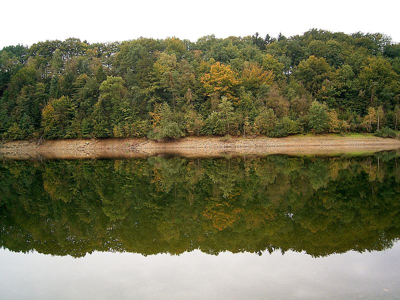 File:Wuppertalsperre - Remscheid Krähwinklerbrücke 09 ies.jpg