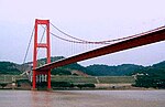 Yichang Yangtze Highway Bridge 2.jpg