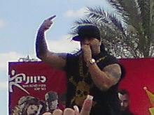 Eliasi in 2009