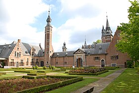 Château Sterckshof makalesinin açıklayıcı görüntüsü