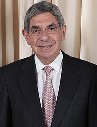 Óscar Arias