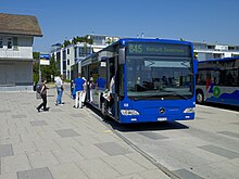 Bus des VZO, der Verkehrsbetriebe Zürichsee und Oberland in Gossau-Dorf.