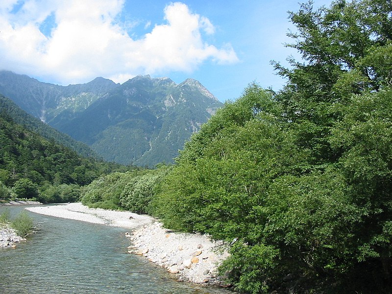 File:白馬の夏 - panoramio.jpg