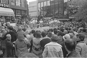 1. Kieler Markttag auf dem Alten Markt (Kiel 69.143).jpg