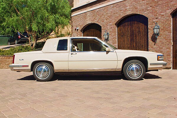 1987 Cadillac Coupe Deville