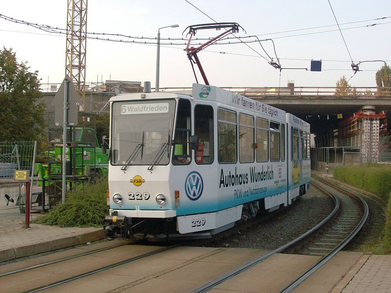 File:229-Oberer-Bahnhof-08.10.07.jpg