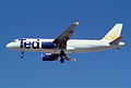 348aq - Ted Airbus A320-232; N481UA@LAS;15.03.2005 (5035644067).jpg
