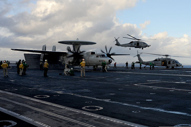 File:A U.S. Navy MH-60R Seahawk helicopter attached to Helicopter Maritime Strike Squadron (HSM) 77 takes off from the aircraft carrier USS George Washington (CVN 73) with fresh water and support personnel during 131116-N-XN177-076.jpg