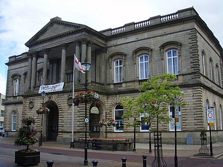 Town Hall, Accrington Accrington Town Hall - geograph.org.uk - 895613.jpg