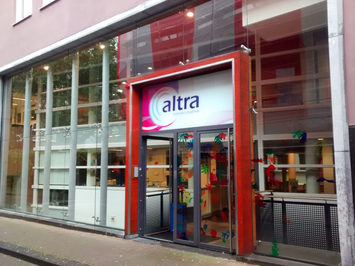 altra outlet store
