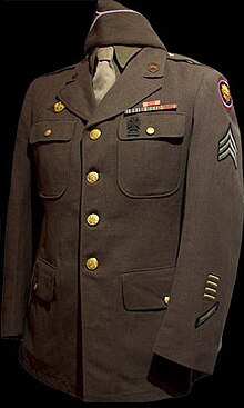 All-purpose service coat issued to enlisted soldiers at the onset of World War II Andersoncoat.jpg