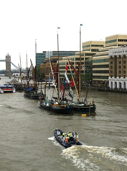 File:Avenue of Sail for the Diamond Jubilee - geograph.org.uk - 3106605.jpg